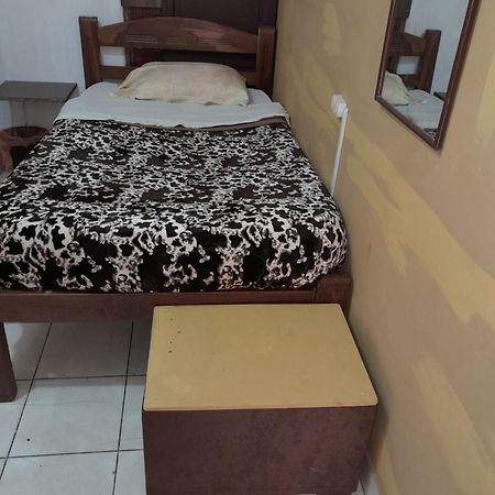 Urbano Hotell Tarija Eksteriør bilde